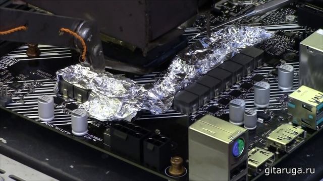 Замена сокета LGA1200 на материнской плате. Подробно смотреть онлайн