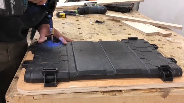 Ridged toolbox HACK - rolling chopsaw stand смотреть онлайн