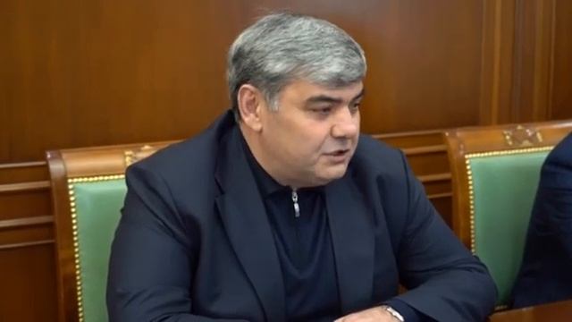 Глава КБР Казбек КОКОВ вручил сыну Рамзана Кадырова высшую награду Кабардино-Балкарии / Нальчик смотреть онлайн