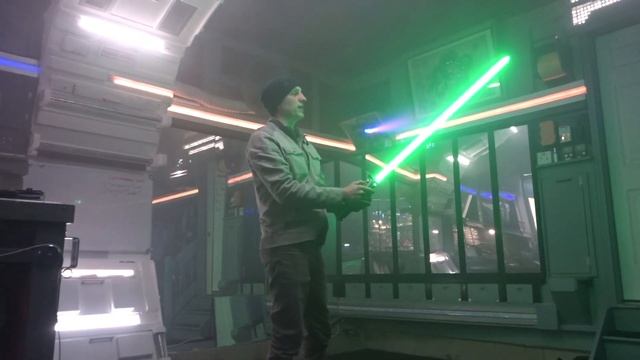 WORLD's BRIGHTEST LIGHTSABER Neopixel Blade смотреть онлайн