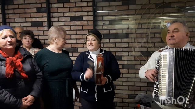 Крещатик,гуляем!🥂🎼 Красивая песня ГОЛУБАЯ НОЧЬ. смотреть онлайн