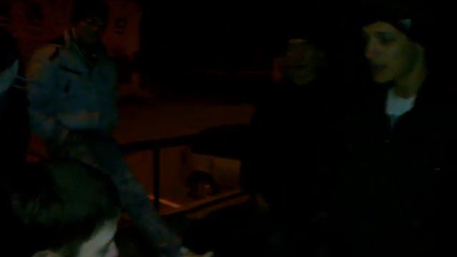 05.04.2012 Под гитару поем с друзьями .(Шкиря.С).mp4 смотреть онлайн