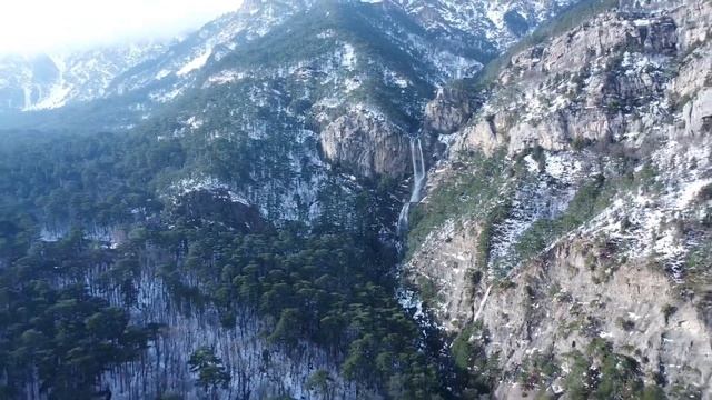 Водопад Учан-су, Ялта. Полёт с Дрона. смотреть онлайн