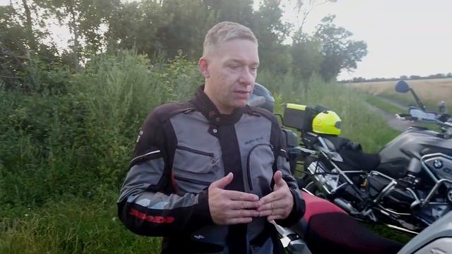 BMW R1250GS Adventure 2019 vs BMW R1200GS 2015: общее сравнение смотреть онлайн