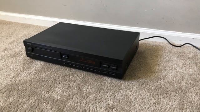 Yamaha CDX-393 Single Compact Disc CD Player смотреть онлайн