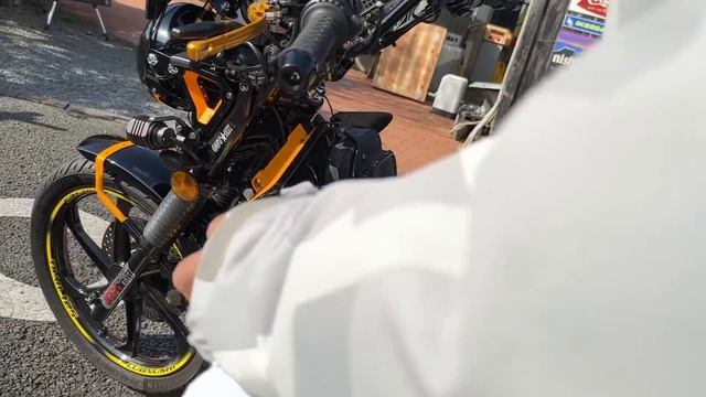 【CT125ハンターカブ】80歳の旅仕様ハンターカブはまだまだ進化中！ смотреть онлайн