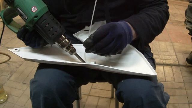 ремонт \ сварка PP мото пластика феном с прутком смотреть онлайн