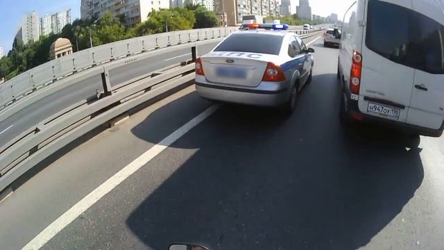Понимающий ГАИшник смотреть онлайн
