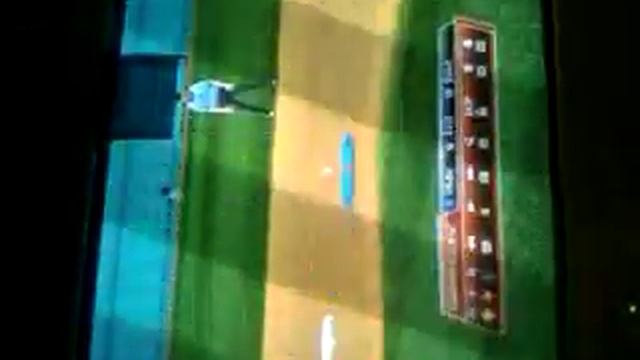 MLB2K9 Glitch - Ball through Manager on mound смотреть онлайн