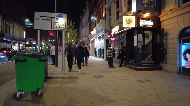LEEDS CITY ENGLAND NIGHTLIFE WALK TOUR смотреть онлайн