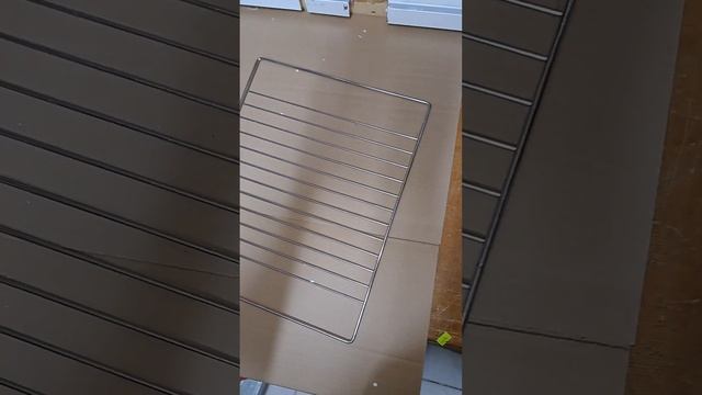 Видеообзор решетки для духовки Дарина, Леран, Тека 1D EM241 419 W 1B EM341 406 W Leran ECС 3607 AT смотреть онлайн