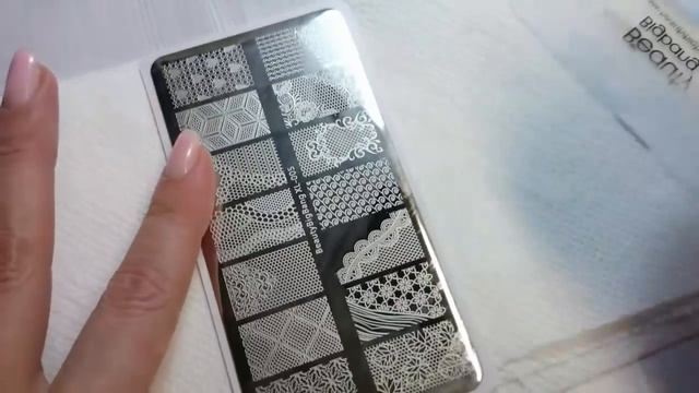Nails: Ленивый френч /стемпинг с пластинкой Beautybigbang смотреть онлайн