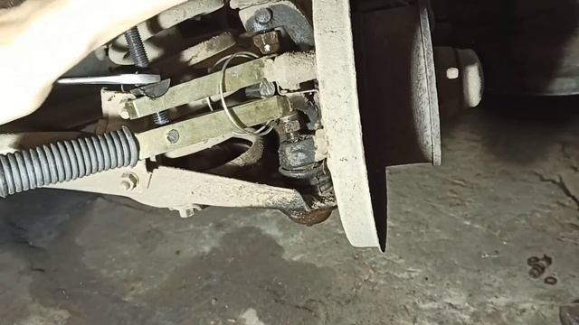 Как легко и просто за 15минут заменить шаровые опоры на Ваз 2101/7 смотреть онлайн