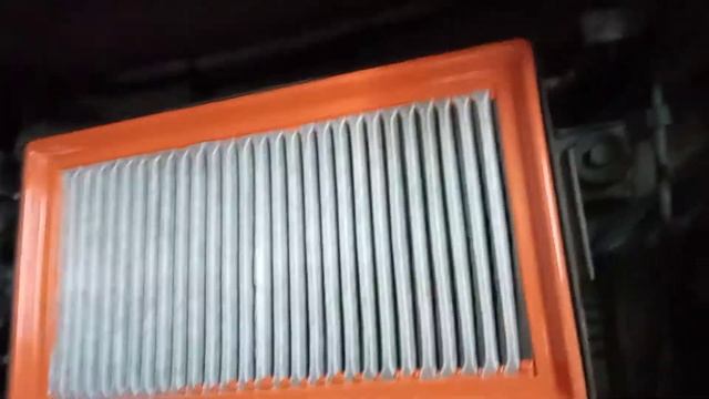 Замена воздушного фильтра на Хендай Солярис ( hyundai solaris ) смотреть онлайн