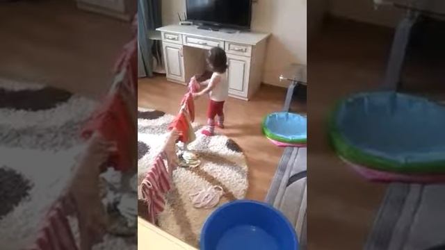 Полина мамина помощница. смотреть онлайн