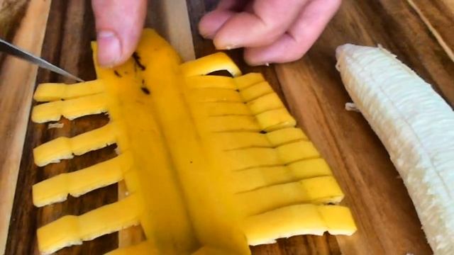 How to Make Banana Decoration | Banana Art | Fruit Carving Banana Garnishes смотреть онлайн