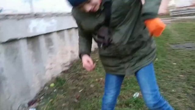 (18+)ДВА ЛОХА ДЕРГАЮТЬСЯ ПОД КАМЕРУ!!!ШОК!!