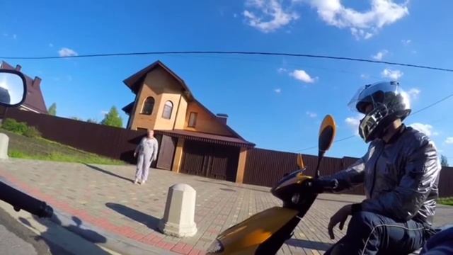 Пьяное быдло против мотоциклистов. Мото ситуации на дороге. смотреть онлайн