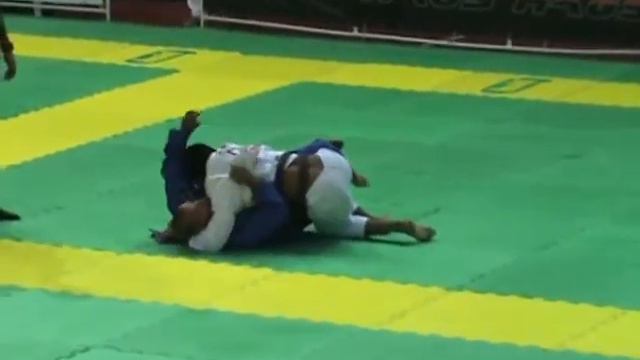 Gabriel Goulart Brazillian Jiu-Jitsu National 2009 - IBJJF смотреть онлайн