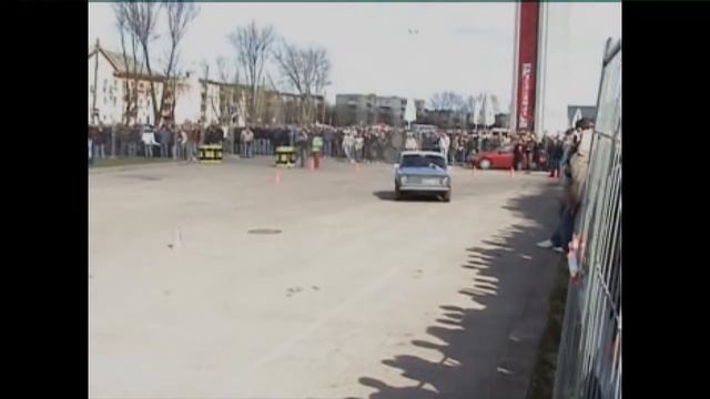 VAZ 2101 vs Nissan SX 200 KTU studentu slalomas 2007 смотреть онлайн
