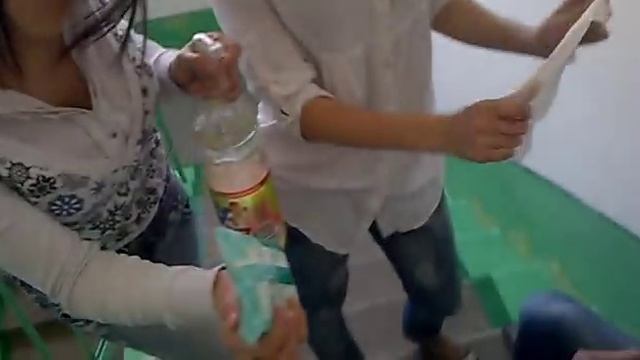 если у вас не держание, то носите собой памперс... смотреть онлайн