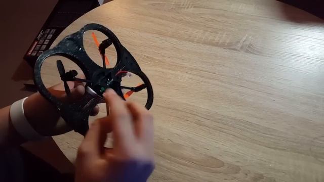 Carrera crc x1 Quadrocopter | REVIEW + UNBOXING | UniqueBro´s смотреть онлайн