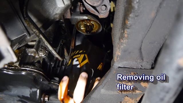 Changing Oil 99 Ford Explorer Sport V6 4.0 SOHC смотреть онлайн