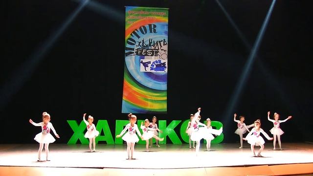 026Спортивно танцевальный коллектив ВИКТОРИЯ ХЗОШ164 Бал юнных фейMOTOR FEST LEVEL UP 2018 смотреть онлайн