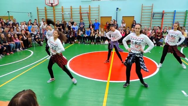 Показательное выступление II смотреть онлайн