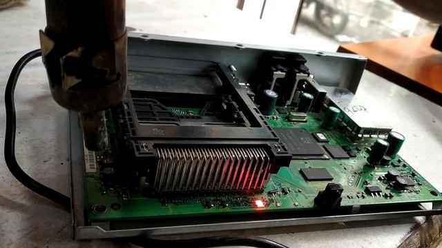 how to repair ,tata sky hd box ,red light blinking,no green light,standby mode смотреть онлайн