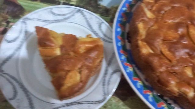 ШАРЛОТКА С ГРУШЕЙ! БЫСТРО И ЛЕГКО! смотреть онлайн