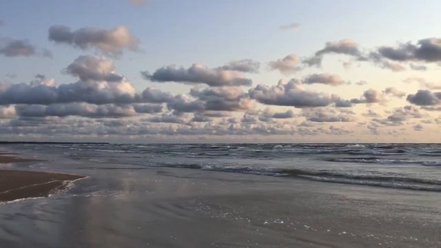 Latvijā Liepājā Балтийское море смотреть онлайн