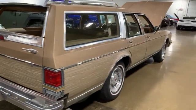 1990 Oldsmobile Custom Cruiser Wagon 5.0L V8 смотреть онлайн