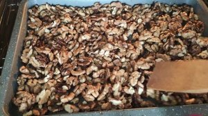 Всего 8 минут в ДУХОВКЕ!Как поджарить ГРЕЦКИЕ ОРЕХИ  в духовке быстро!ЖАРЕНЫЕ ОРЕШКИ