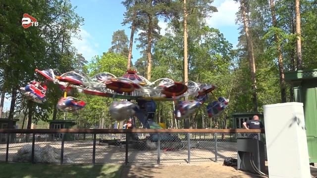 Виктор Неволин проверил ход работ по реконструкции Раменского городского парка. смотреть онлайн