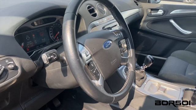 Ford S-Max 2.0 TDCi 140CV Titanium смотреть онлайн