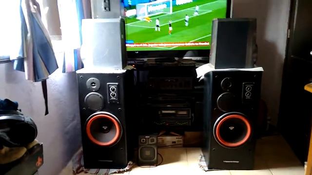 Yamaha R-S700 + Cerwin Vega E-710 смотреть онлайн