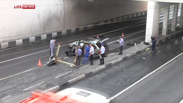 Рэпер Jenee из клипа Тимати 