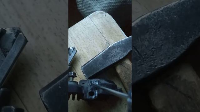 Замена щёток генератора Опель астра g 1999г.1.4 бенз.1часть смотреть онлайн