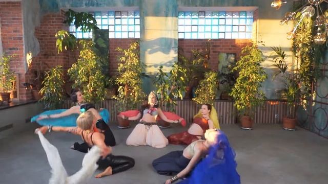 Opening dance/Цветущий сад - 2022/Sauria Sisters смотреть онлайн