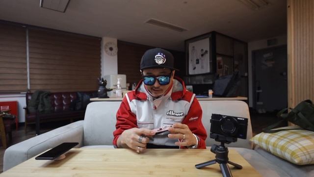 EP 20-쏘니 싸이버샷? 레트로 카메라 Sony DSC-WX7 추억을 소환하다 레트로 동영상 카메라 смотреть онлайн