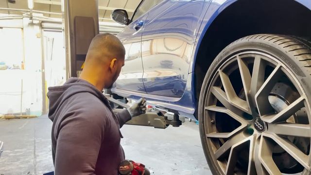 INSTALLING WHEEL SPACERS ON MY AUDI RS6 | AGRESSIVE STANCE ! | WIDE TRACK | смотреть онлайн