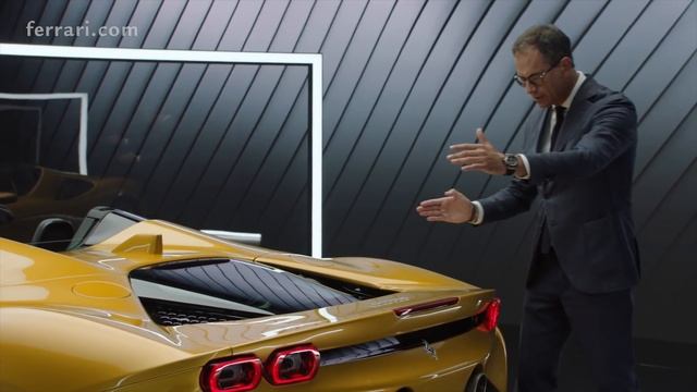 Discovering the #FerrariSF90Spider with Flavio Manzoni смотреть онлайн