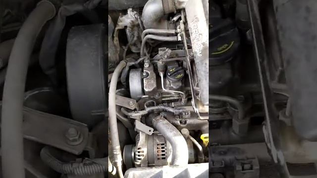Hyundai Santa Fe 2.2 diesel 2006г - шум в двигателе смотреть онлайн