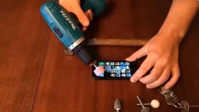 Противоударная пленка для iPhone 5/5S 4/4S смотреть онлайн