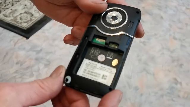 Кнопочный телефон с телевизором смотреть онлайн