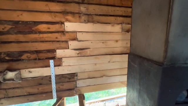 Реставрация бани, замена нижних венцов. смотреть онлайн