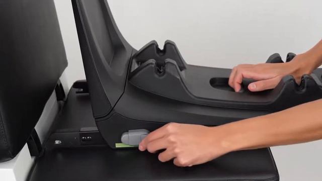 Recaro Kio • установка автокресла