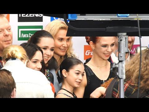 Камила Валиева: Фотосессия после Чемпионата России 2022 смотреть онлайн