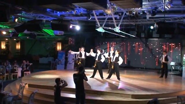 Греческий танец "Сиртаки" смотреть онлайн